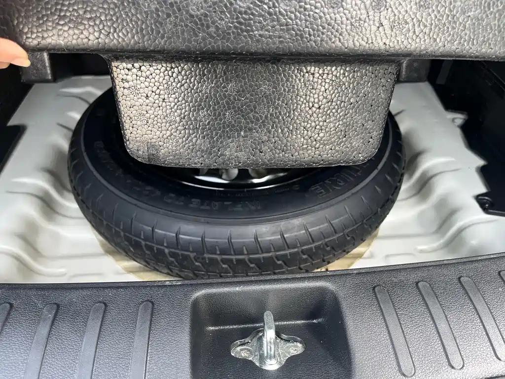 Hyundai ix35 - фото 16