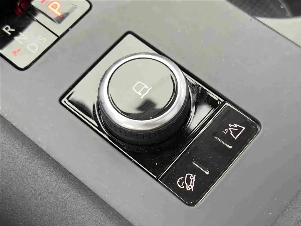 Land Rover Discovery — миниатюра 16