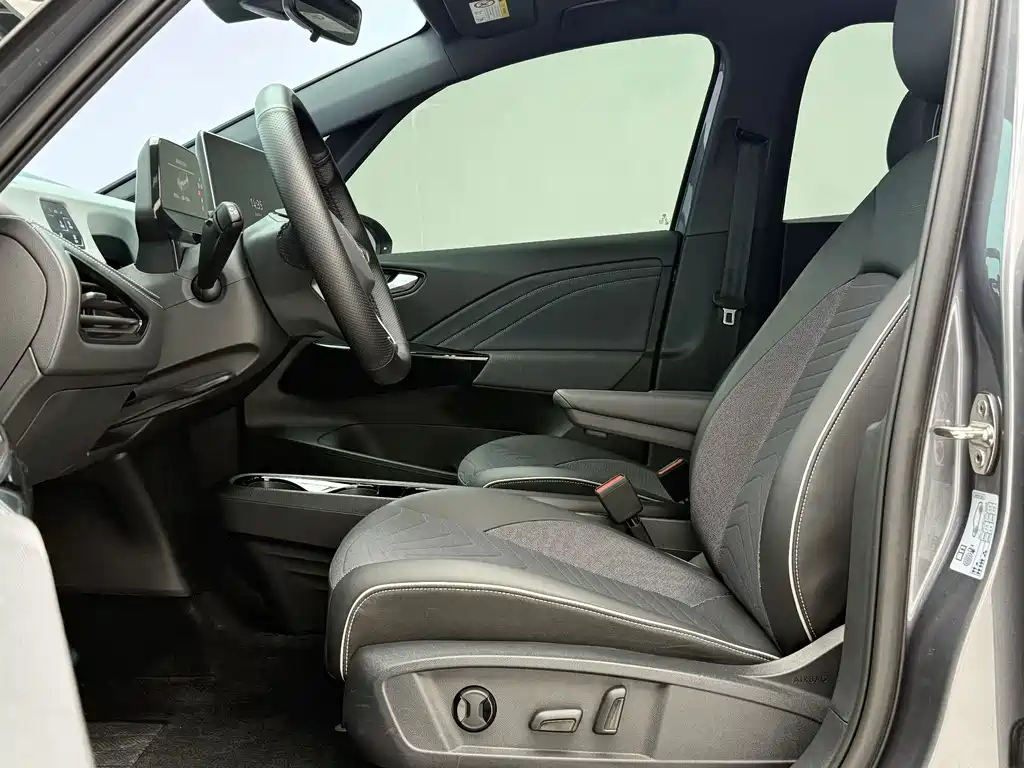 Volkswagen ID.3 — миниатюра 6