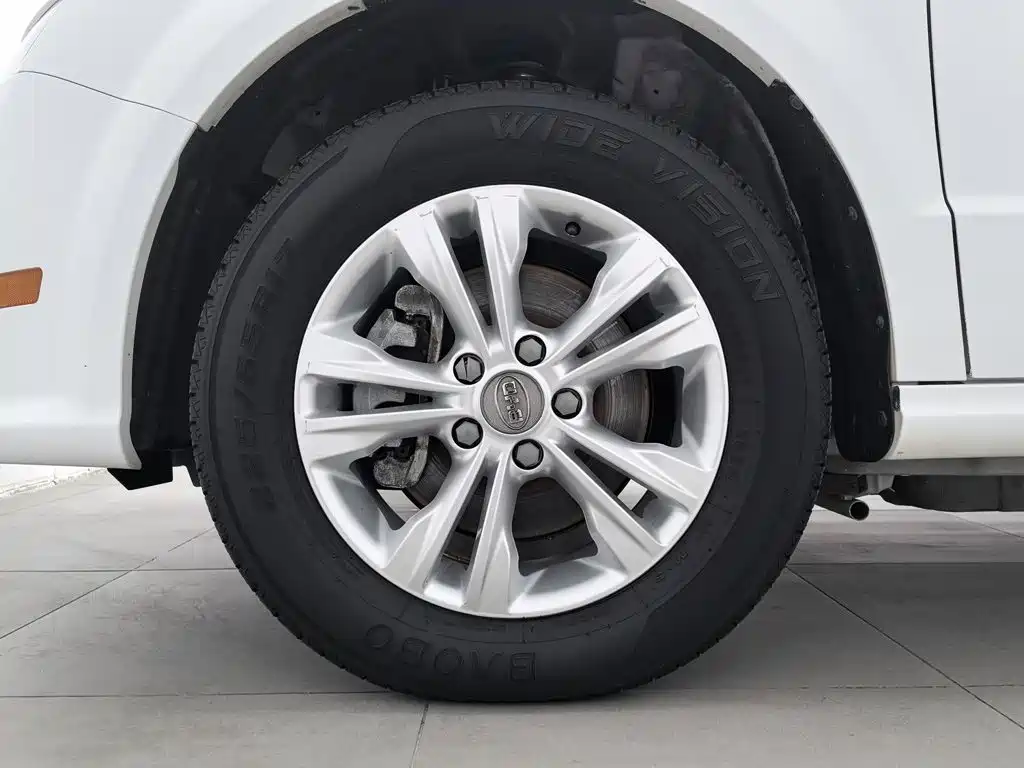 BYD e6 — миниатюра 17