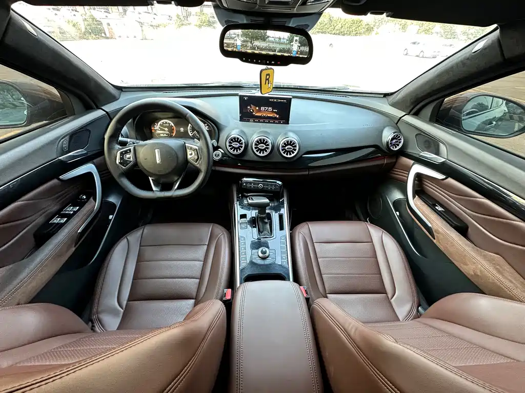 WEI PAI WEI BRAND VV7