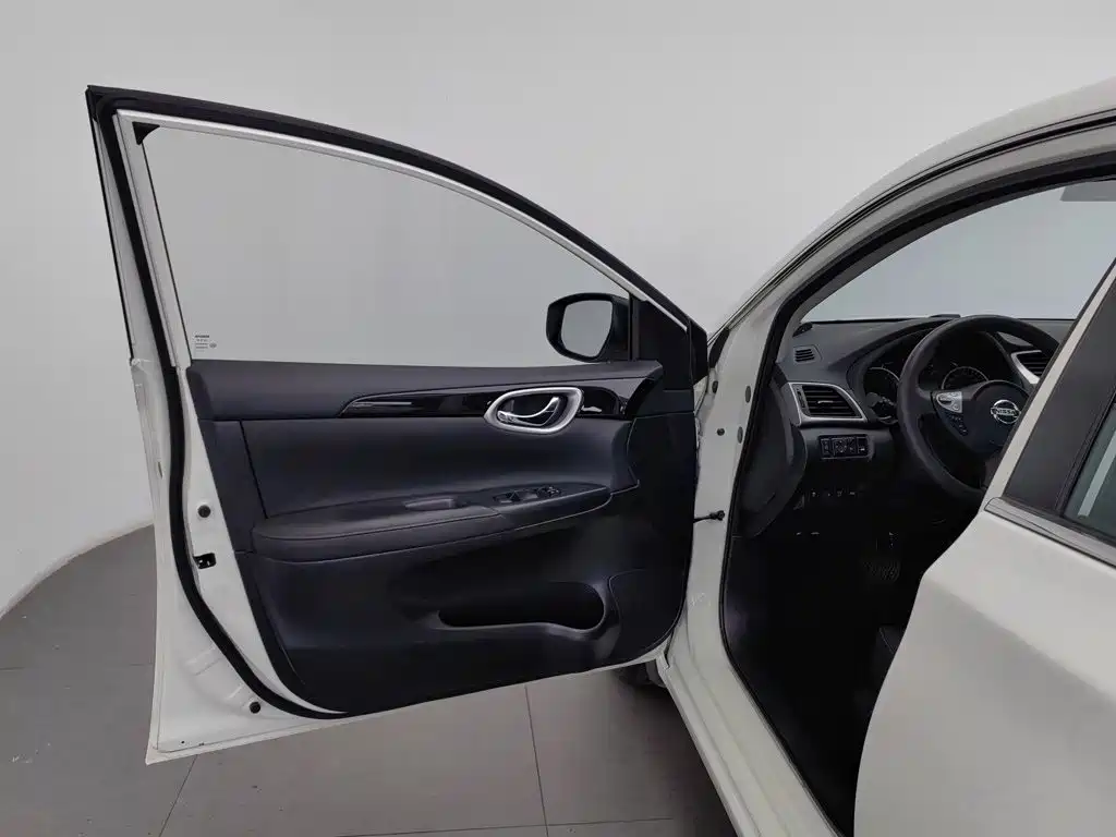 Nissan Sylphy — миниатюра 8