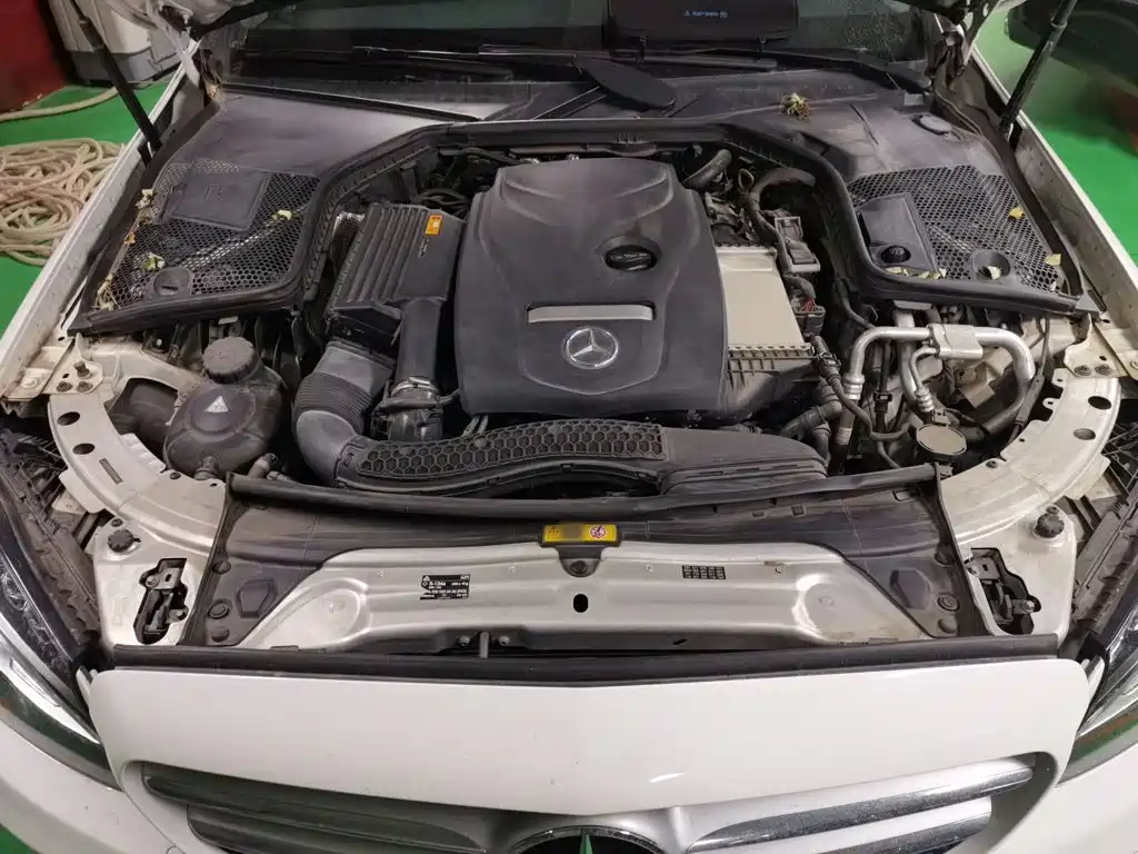 Mercedes-Benz C-Class — миниатюра 21
