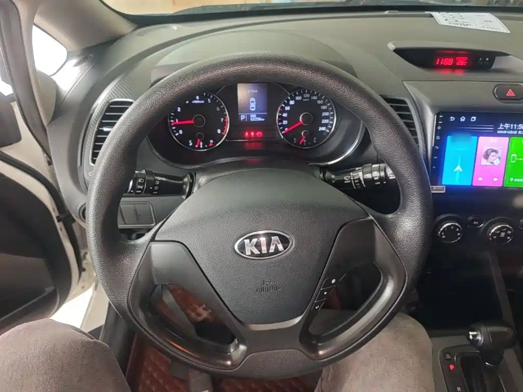 Kia K3S — миниатюра 11