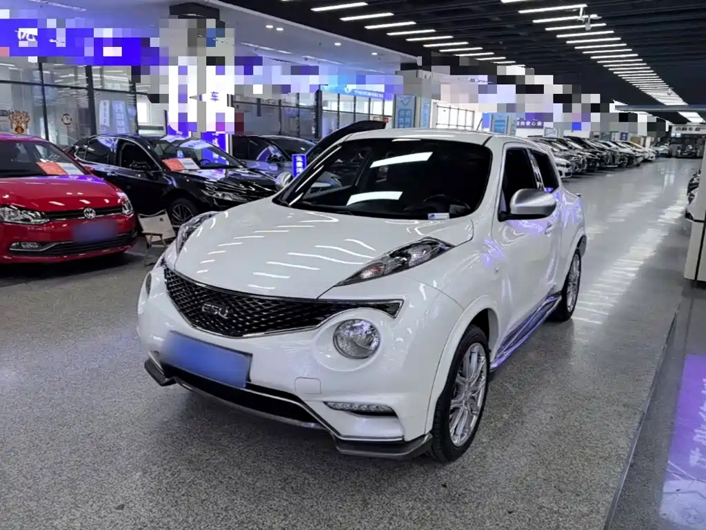 Infiniti ESQ — миниатюра 2
