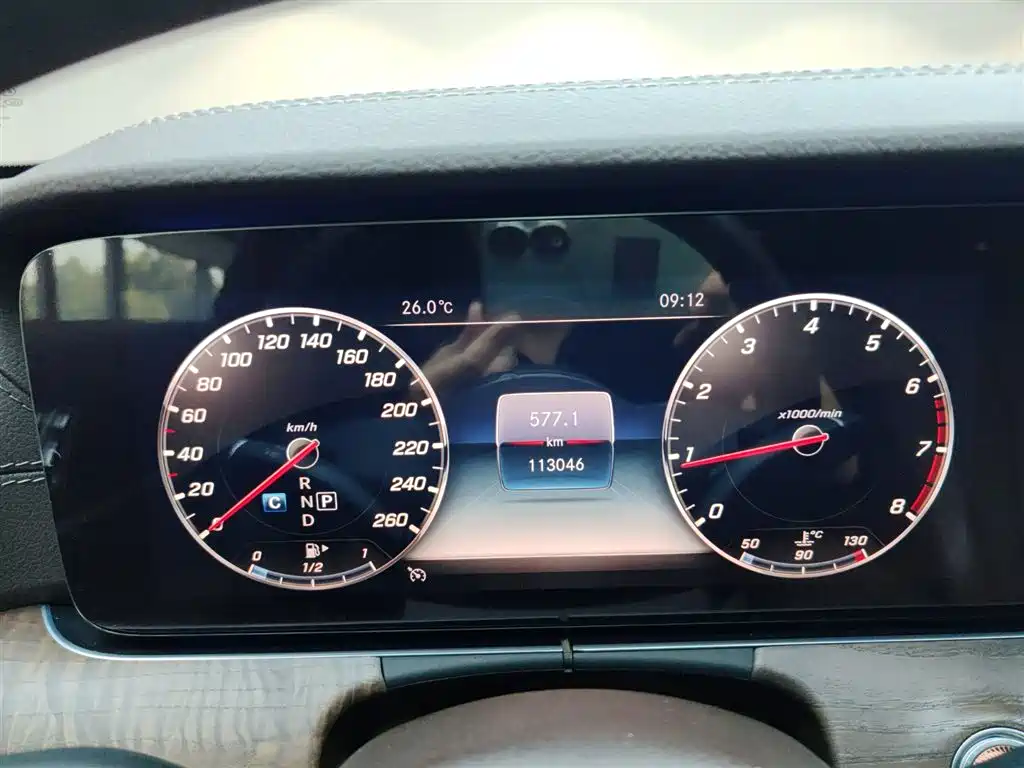 Mercedes-Benz E-Class E 2019 E 300 L Fashion