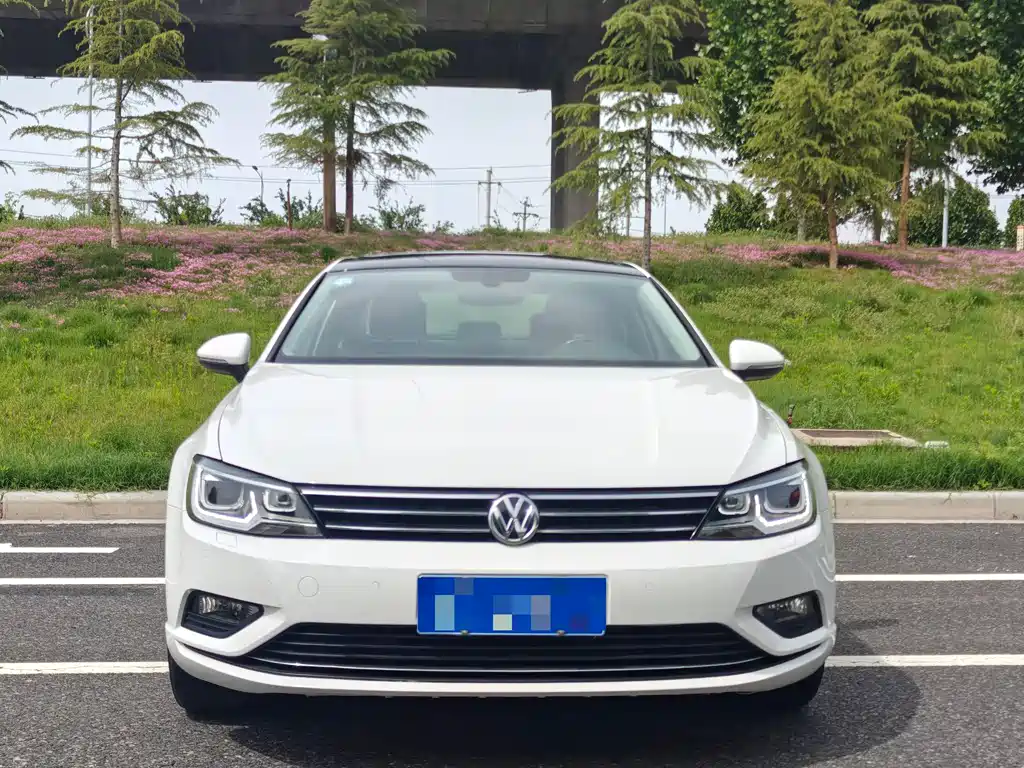 Volkswagen Lamando 2017 280TSI DSG Luxury