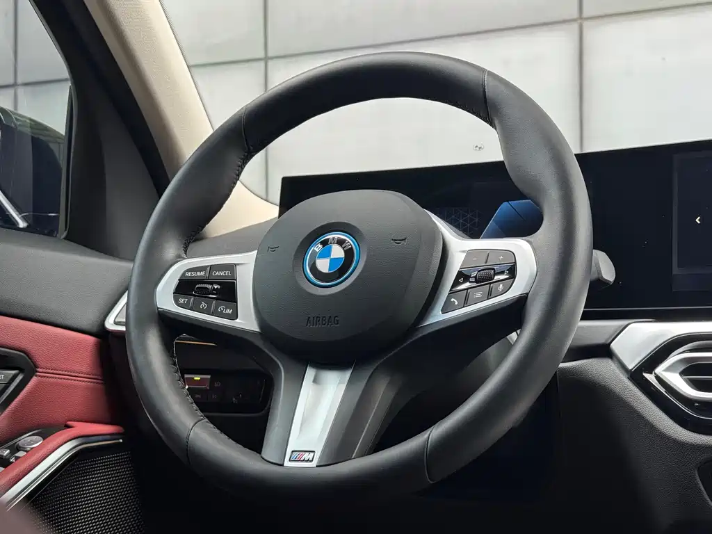 BMW i3 2024 eDrive 40 L