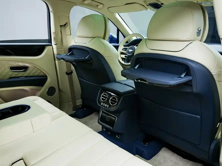 Bentley Bentayga — миниатюра 29