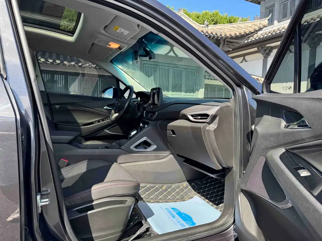 Chevrolet Volando — миниатюра 10