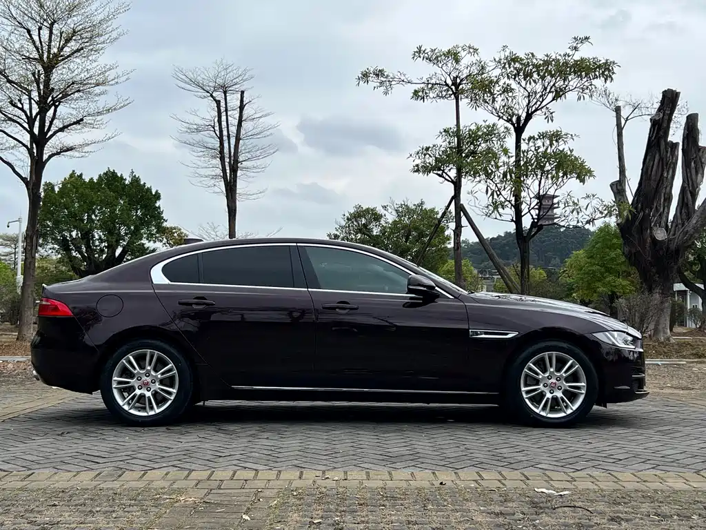 Jaguar XEL