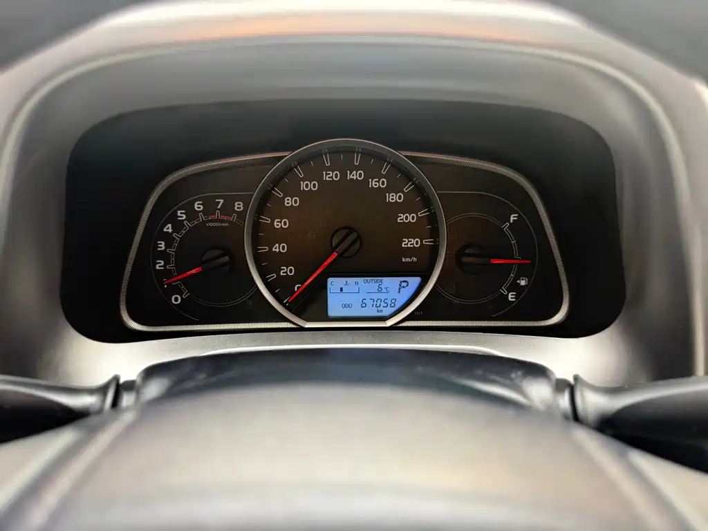 TOYOTA RAV4 RONGFANG