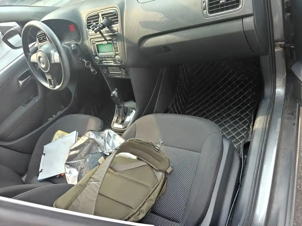 Volkswagen Polo — миниатюра 4