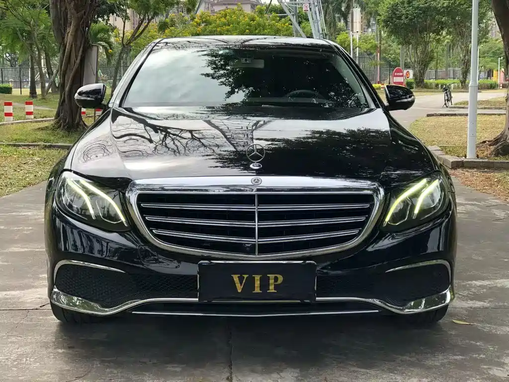 Mercedes-Benz E-Class E 2019 E 300 L Fashion