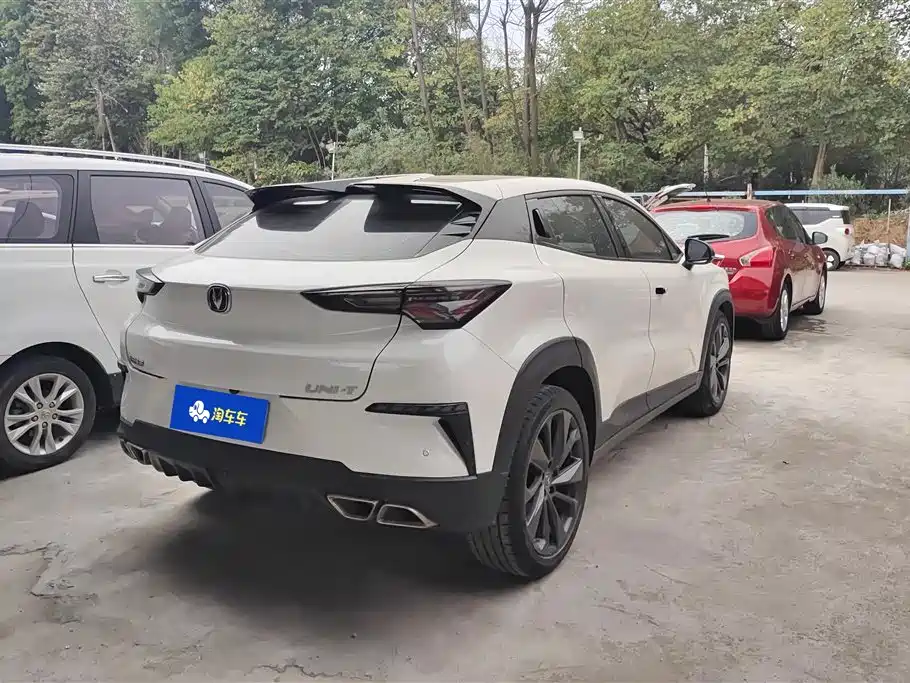 CHANGAN UNI T
