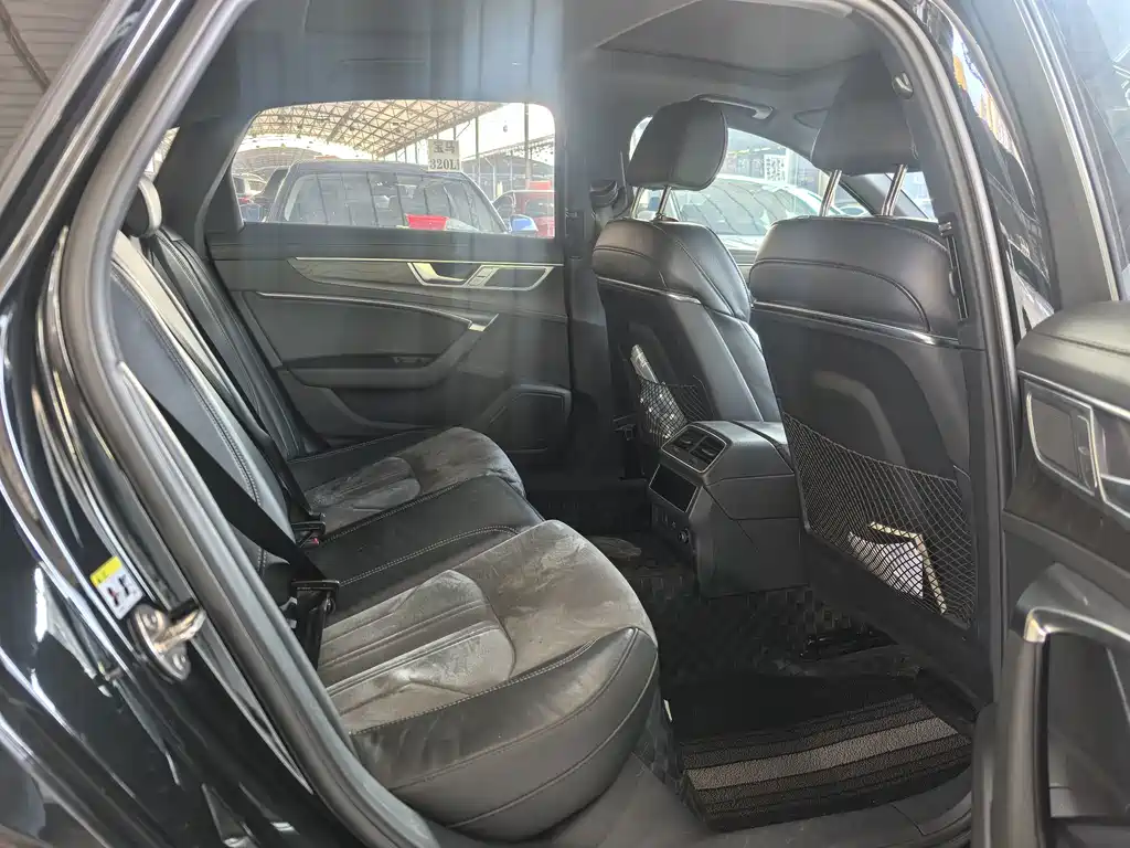 Audi A6L — миниатюра 5