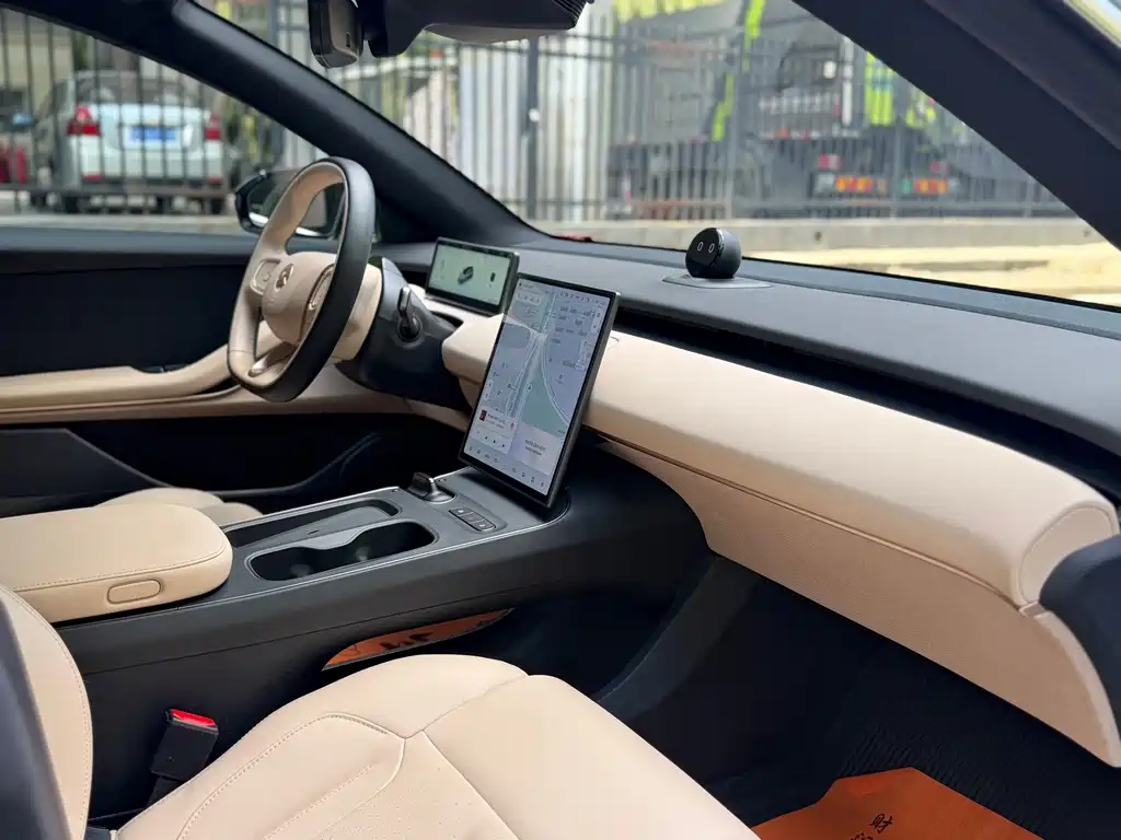 NIO ET5T — миниатюра 7