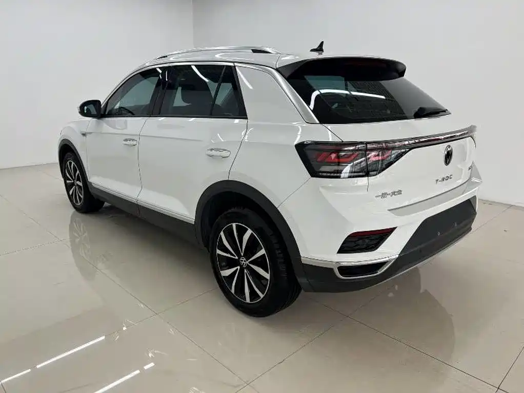Volkswagen T-Roc — миниатюра 6