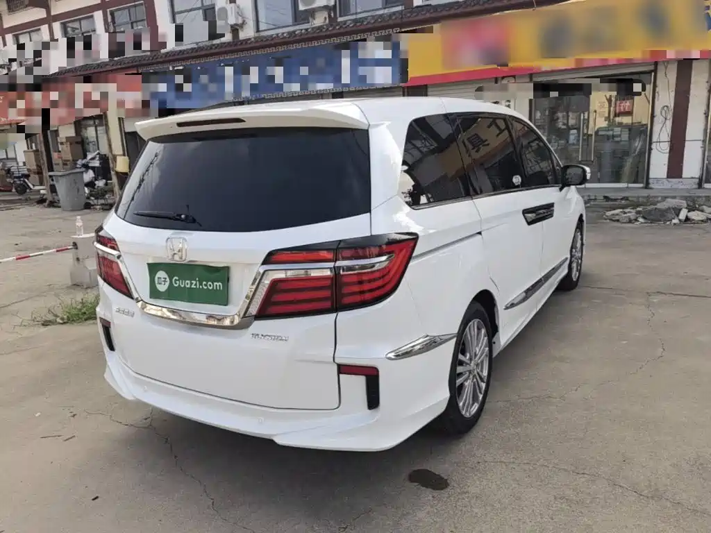 Honda Elysion — миниатюра 7
