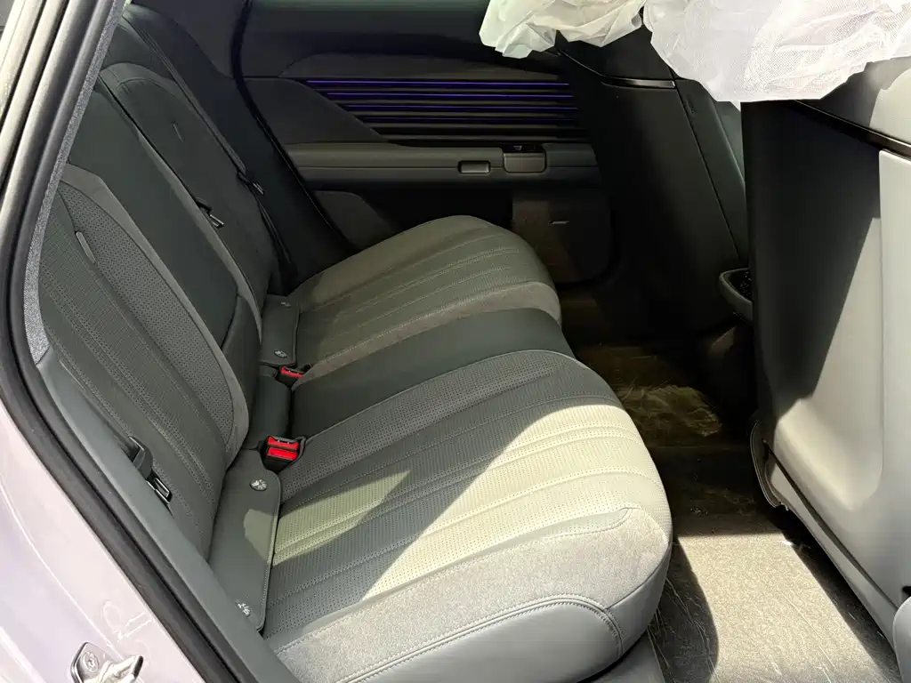 Audi E5 Sportback 2026 quattro