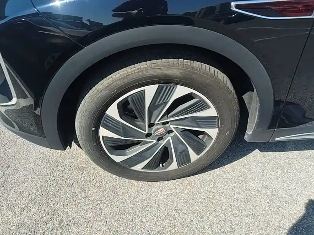Hongqi Hongqi HS7 PHEV — миниатюра 23