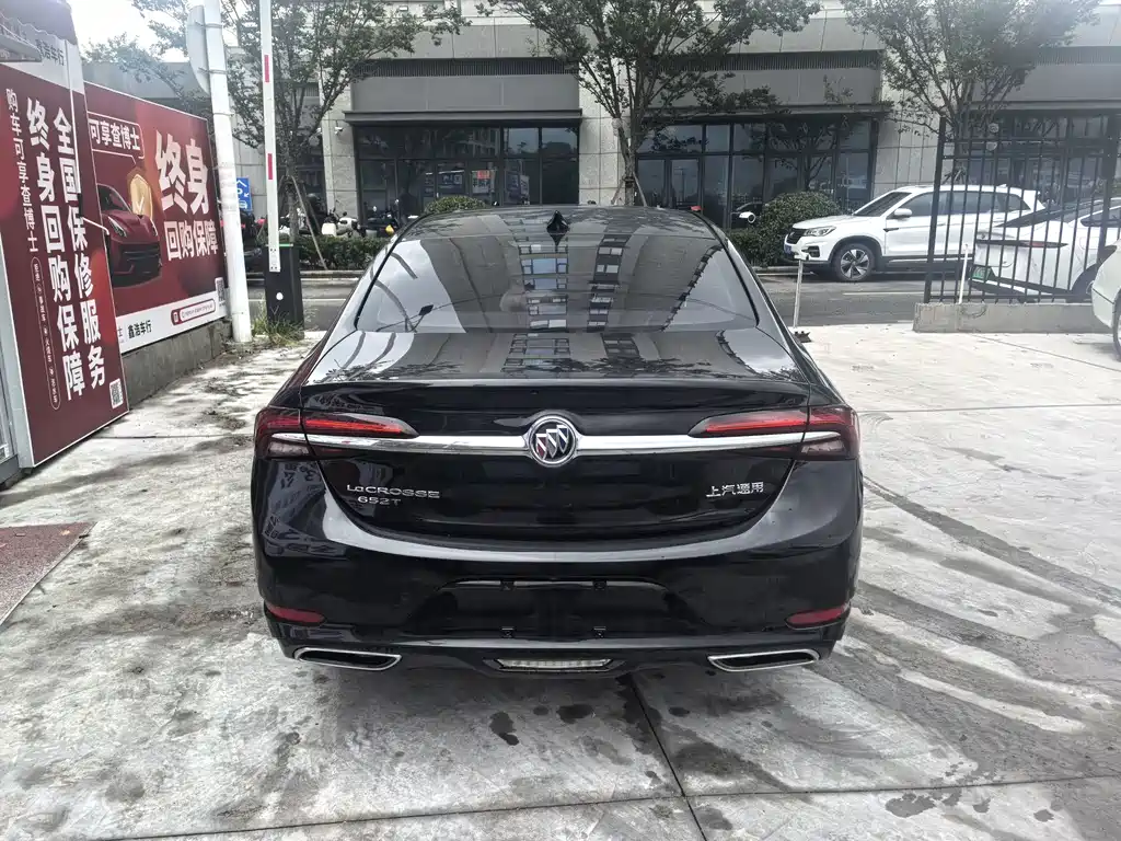 Buick LaCrosse — миниатюра 6