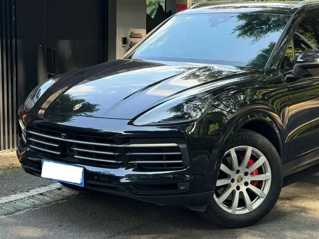 Porsche Cayenne — миниатюра 2