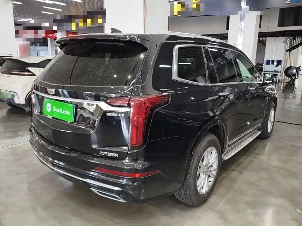 Cadillac XT6 — миниатюра 7