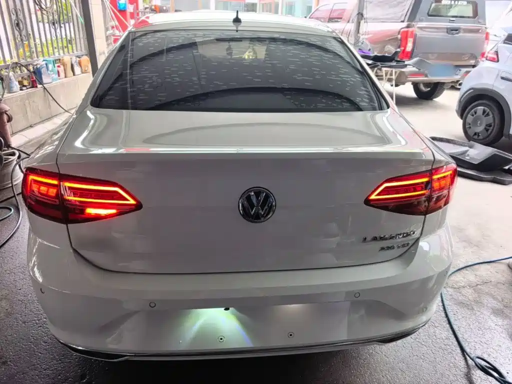 Volkswagen Lamando — миниатюра 6