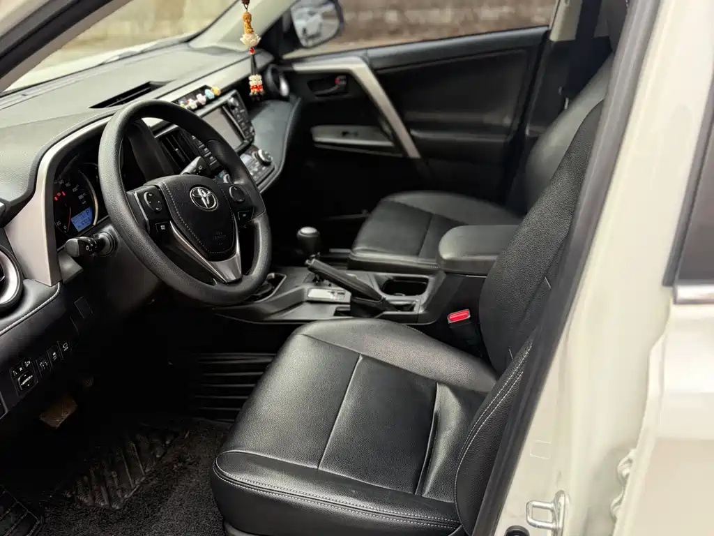 TOYOTA RAV4 RONGFANG