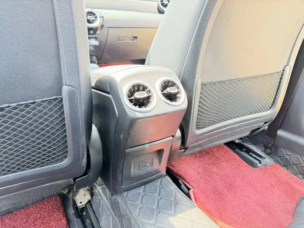 Mercedes-Benz A-Class — миниатюра 14