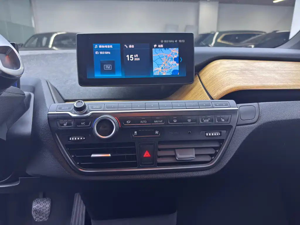 BMW i3 (Import) — миниатюра 12