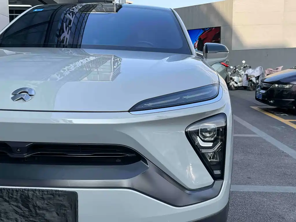 NIO NIO EC6