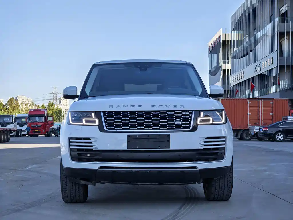 Land Rover Range Rover — миниатюра 2