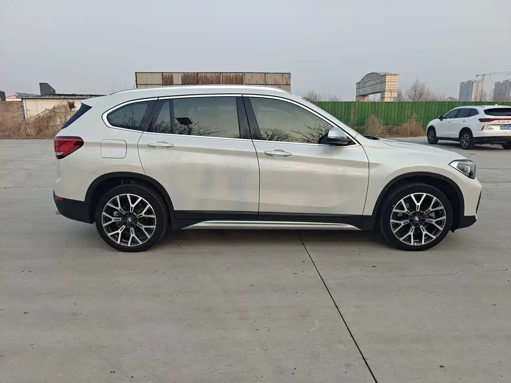 BMW X1 — миниатюра 8