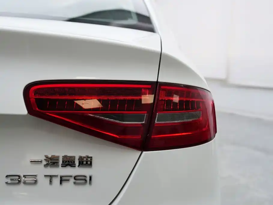 Audi A4L — миниатюра 15