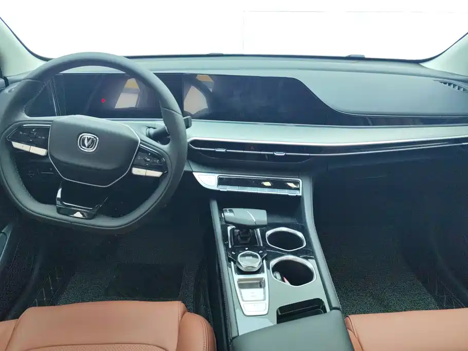 Changan Eado — миниатюра 12