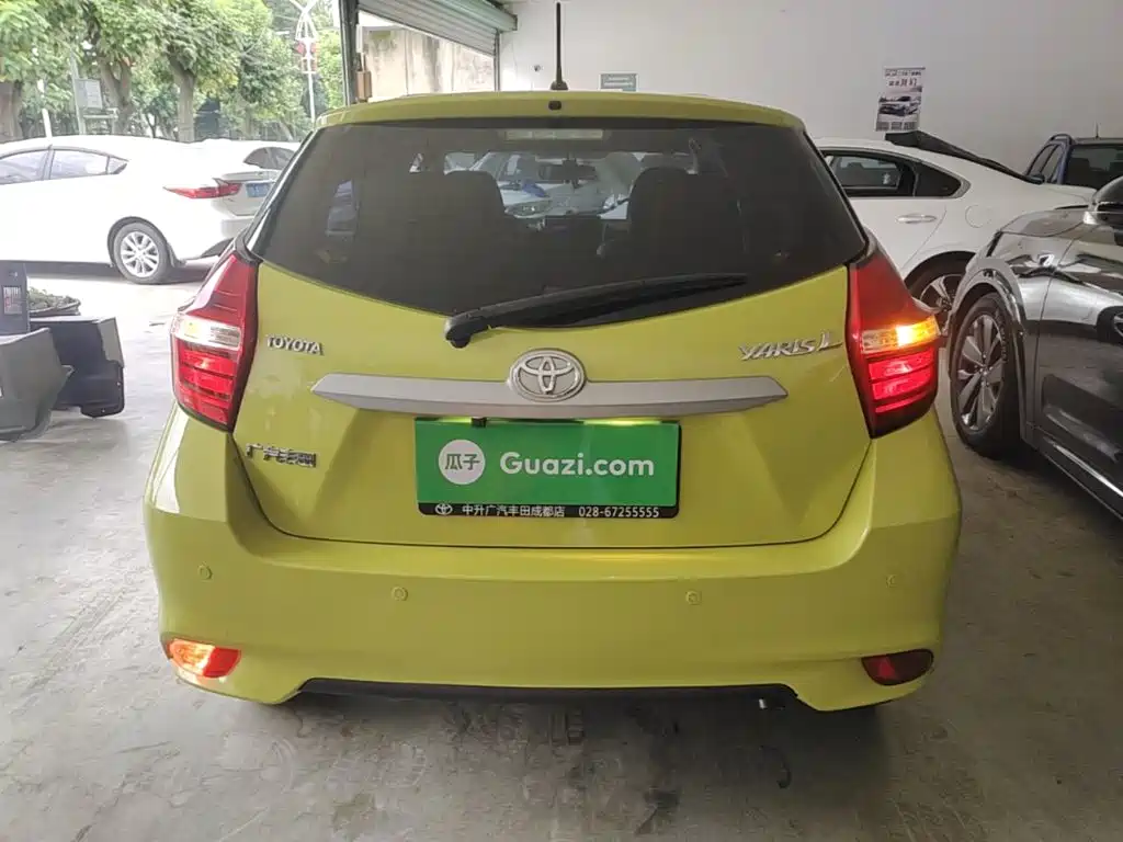 Toyota Yaris L — миниатюра 4