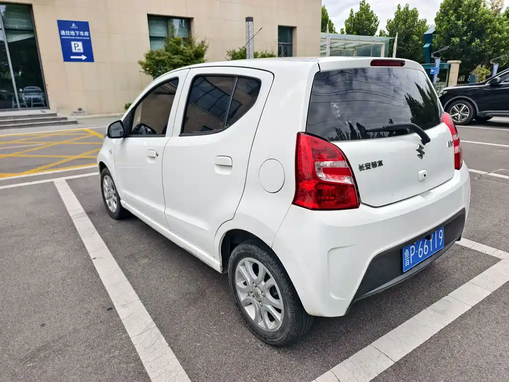 Suzuki Alto — миниатюра 6