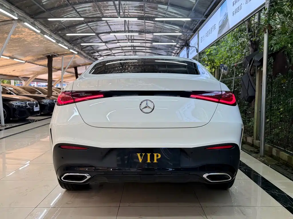 Mercedes-Benz GLC 2024 GLC 300 4MATIC SUV