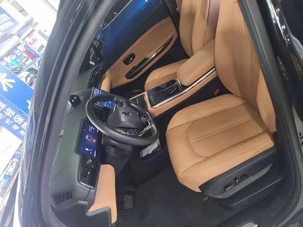 NIO ES6 — миниатюра 15