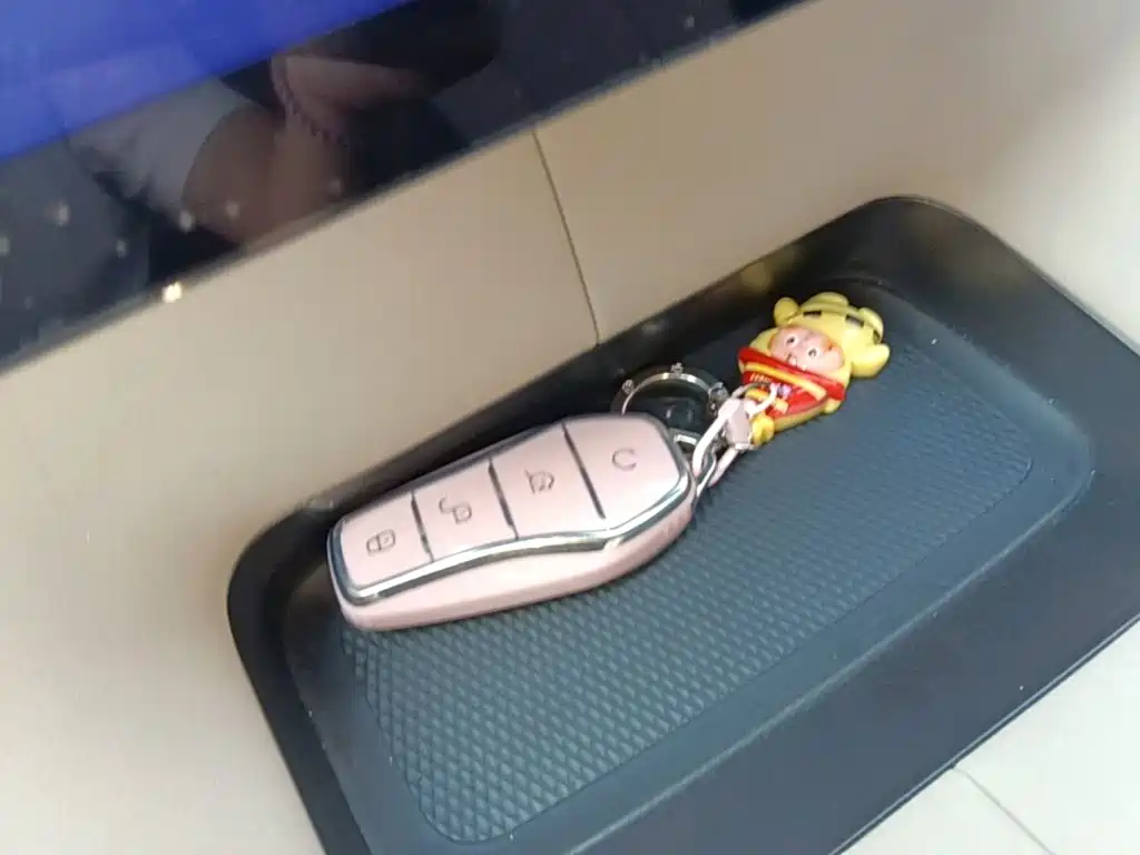 BYD Dolphin — миниатюра 9