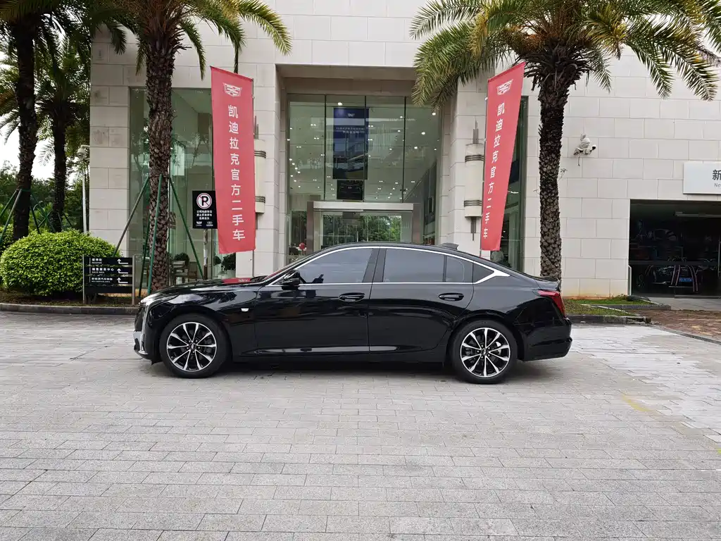 Cadillac CT5 2025 28T Sport
