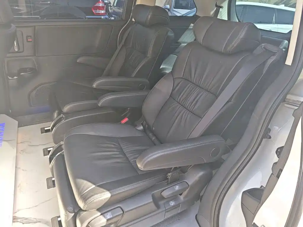 Honda Odyssey — миниатюра 17