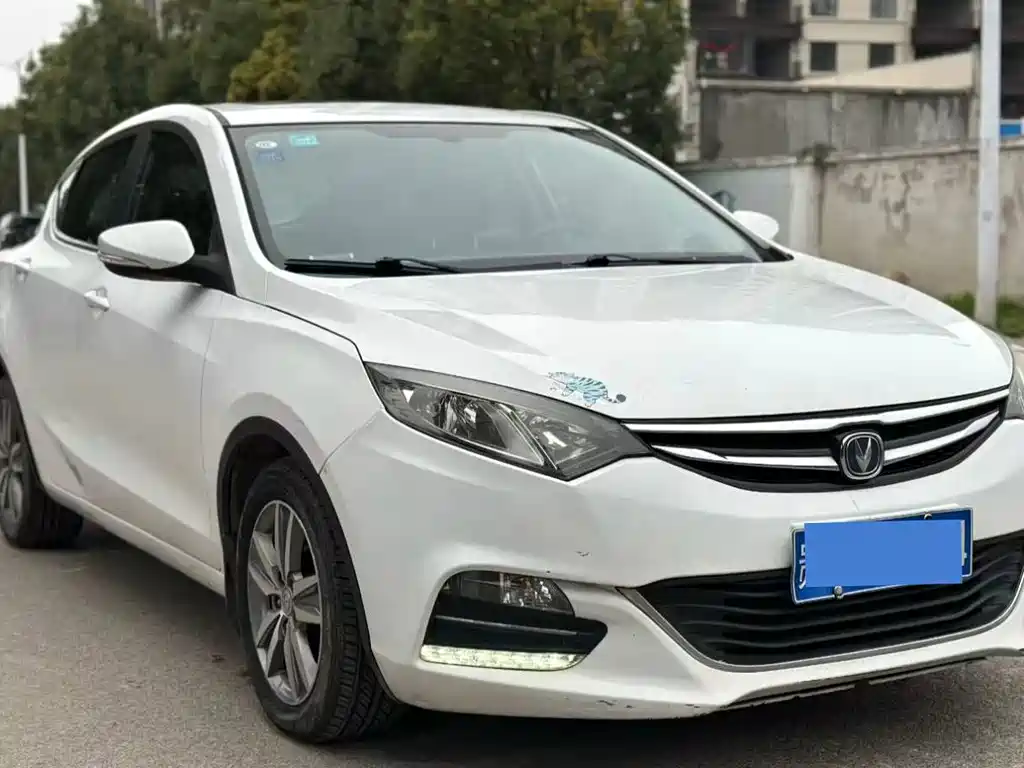 Changan Eado — миниатюра 3