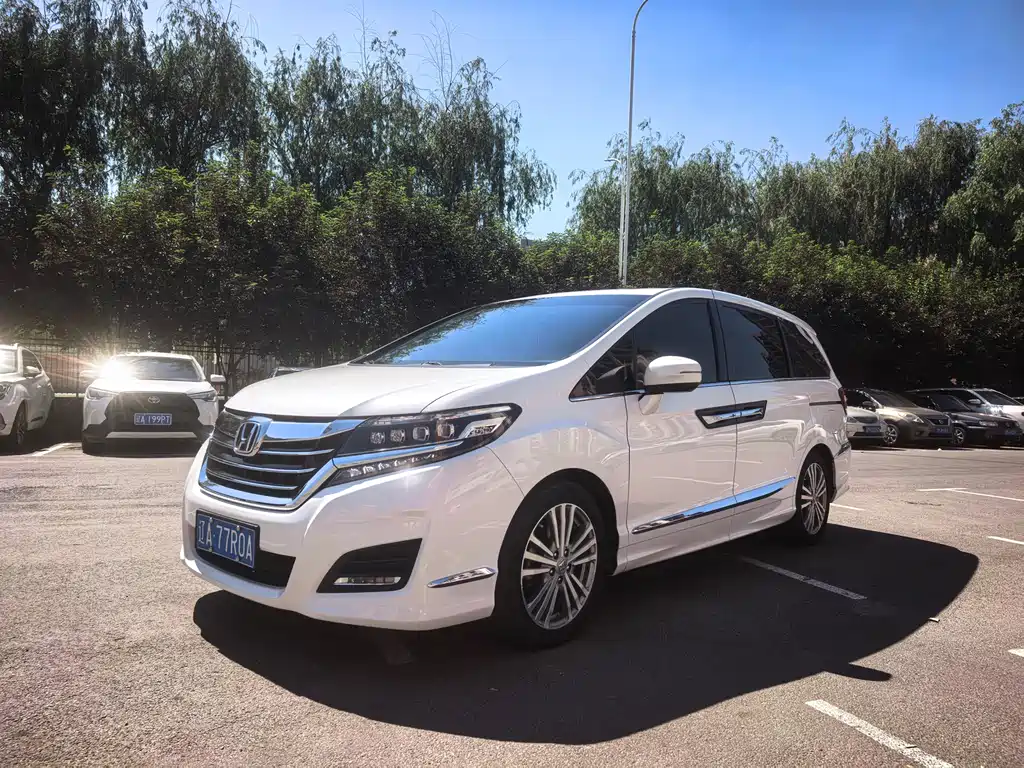 Купить Honda Elysion