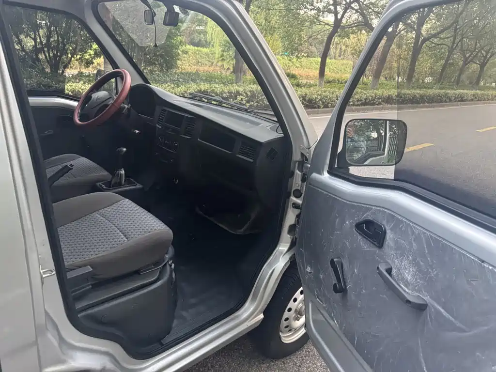 Wuling Zhiguang — миниатюра 10