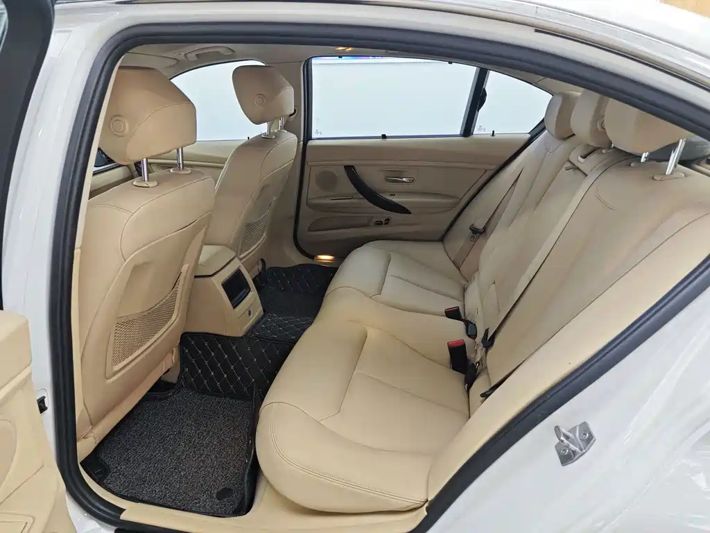 BMW 3 Series — миниатюра 9