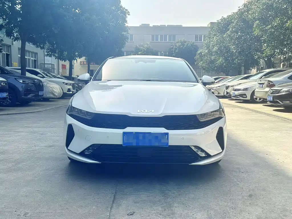 Kia K5 2021