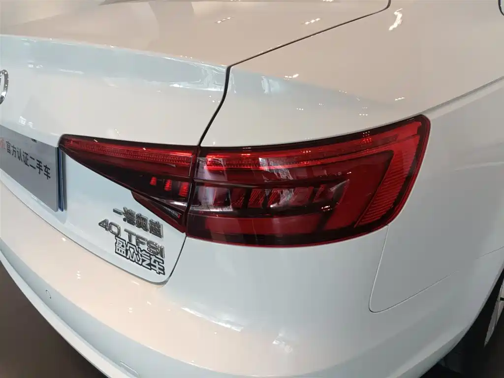 Audi A4L — миниатюра 14